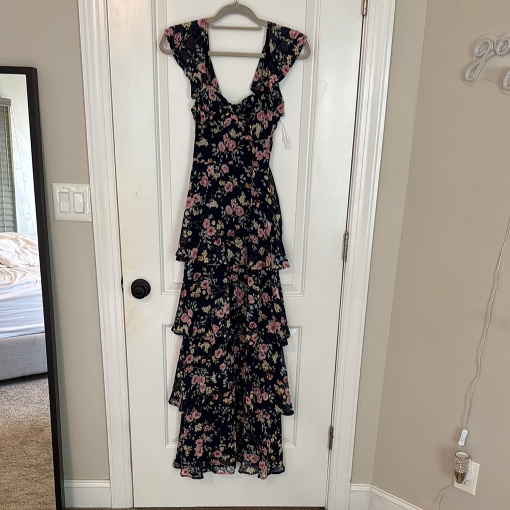Floral lulus maxi dress